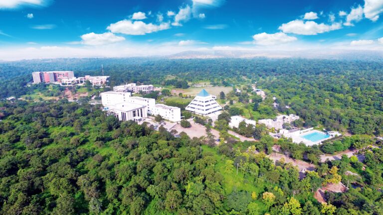 Jagran Lakecity University